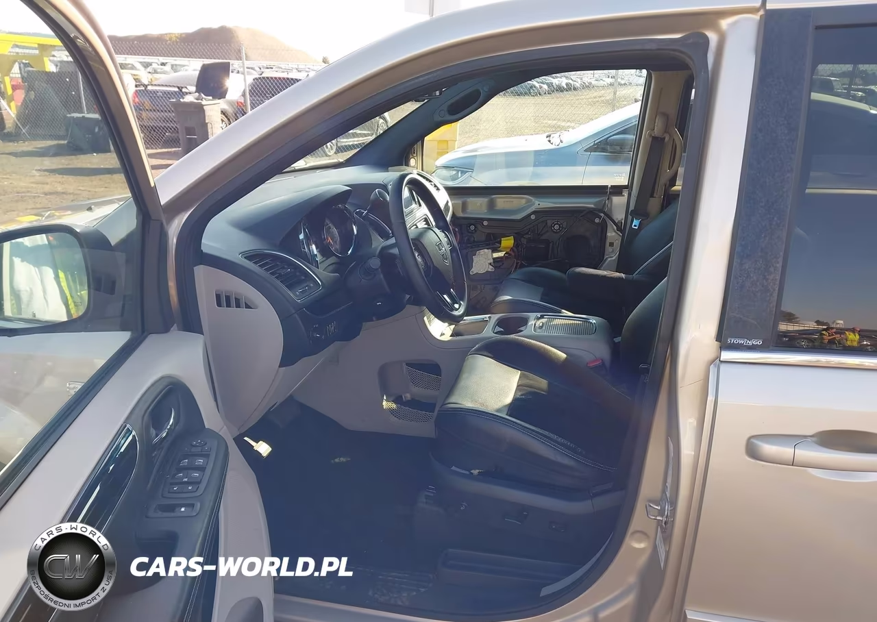 2014 Dodge Grand Caravan Sxt 30Th Anniversary VIN:2C4RDGCG9ER223356 - 5