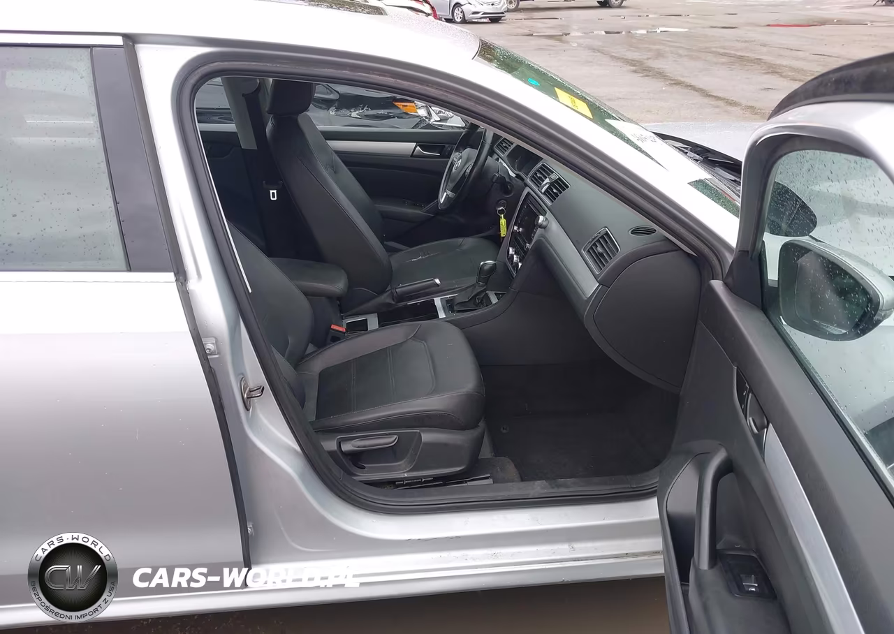 2012 Volkswagen Passat 2.5L Se VIN:1VWBH7A35CC059967 - 5