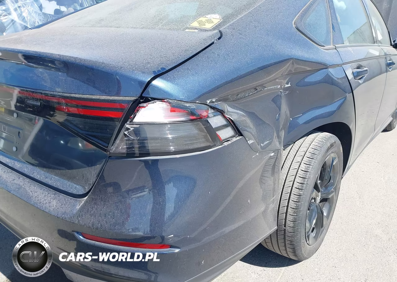 2025 Honda Accord Se VIN:1HGCY1F42SA007357 - 17