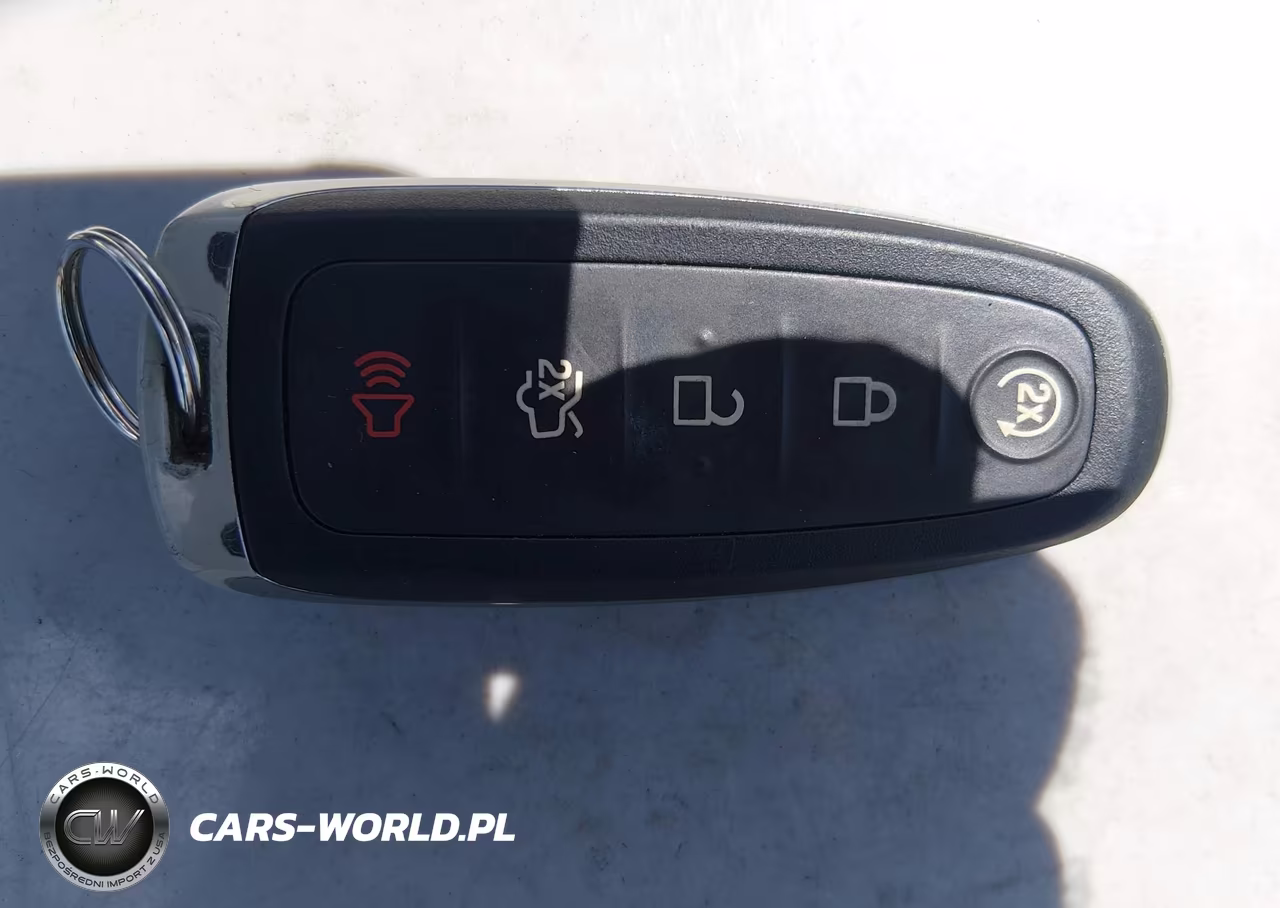 2017 Ford Escape Titanium VIN:1FMCU0J96HUA45426 - 11