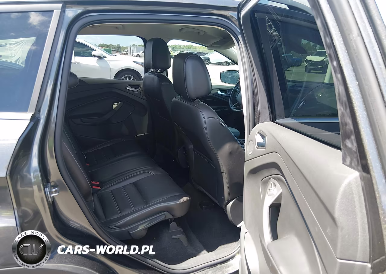 2017 Ford Escape Titanium VIN:1FMCU0J96HUA45426 - 8