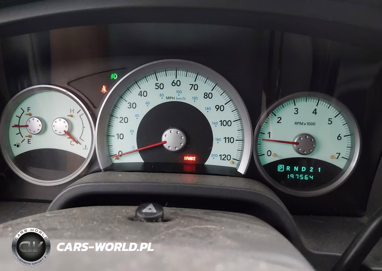 2007 Dodge Dakota Laramie VIN:1D7HW58P87S270677 - 7