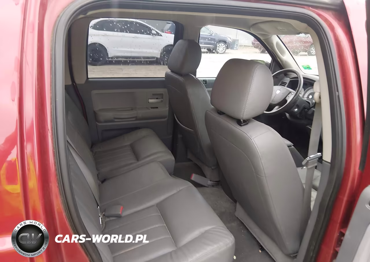 2007 Dodge Dakota Laramie VIN:1D7HW58P87S270677 - 8