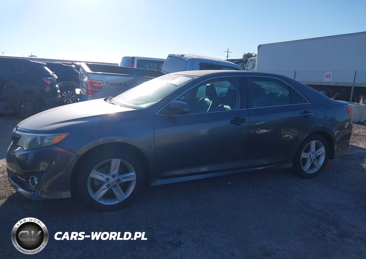 2014 Toyota Camry Se VIN:4T1BF1FK3EU308765 - 14