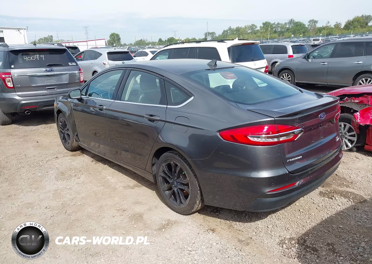 2019 Ford Fusion Se VIN:3FA6P0HD2KR119349 - 3