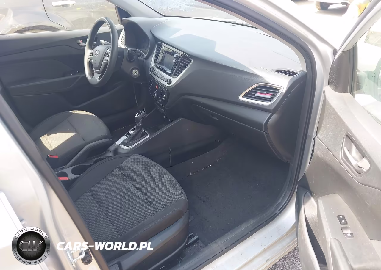 2019 Hyundai Accent Se VIN:3KPC24A37KE060858 - 5