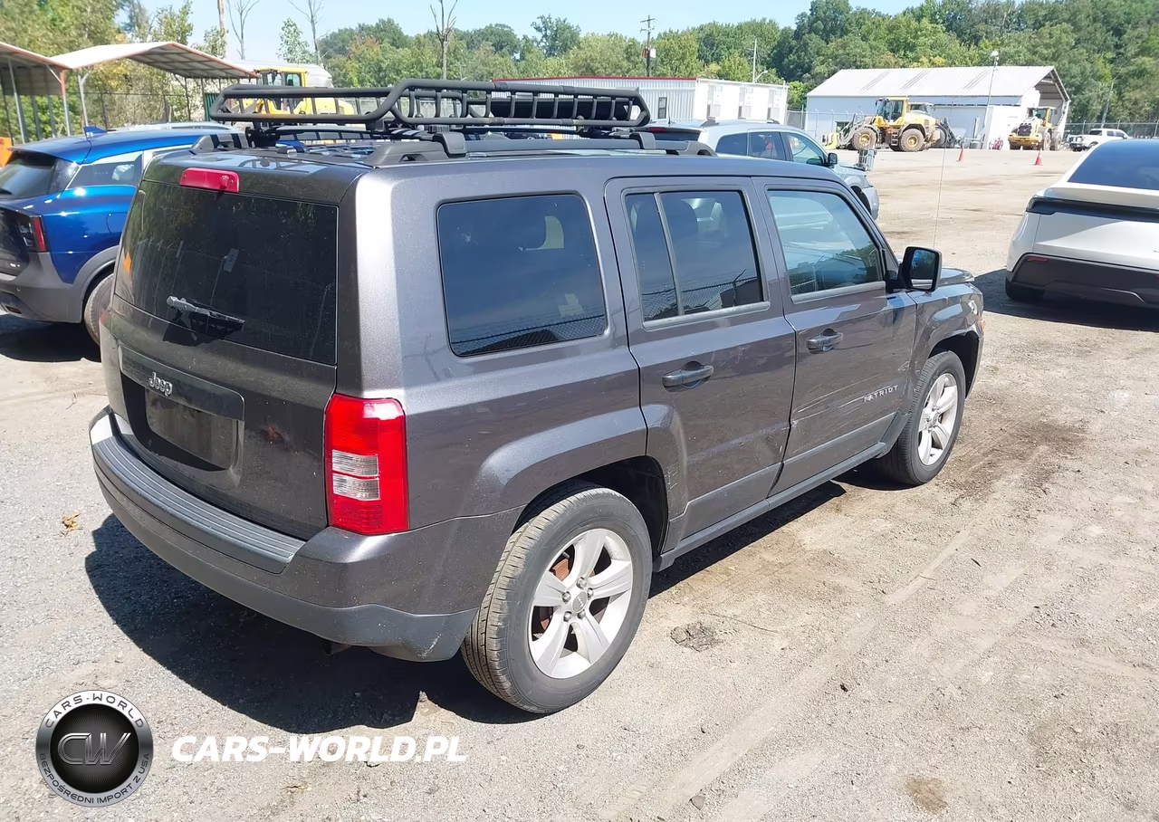 2015 Jeep Patriot Sport VIN:1C4NJPBAXFD401963 - 4