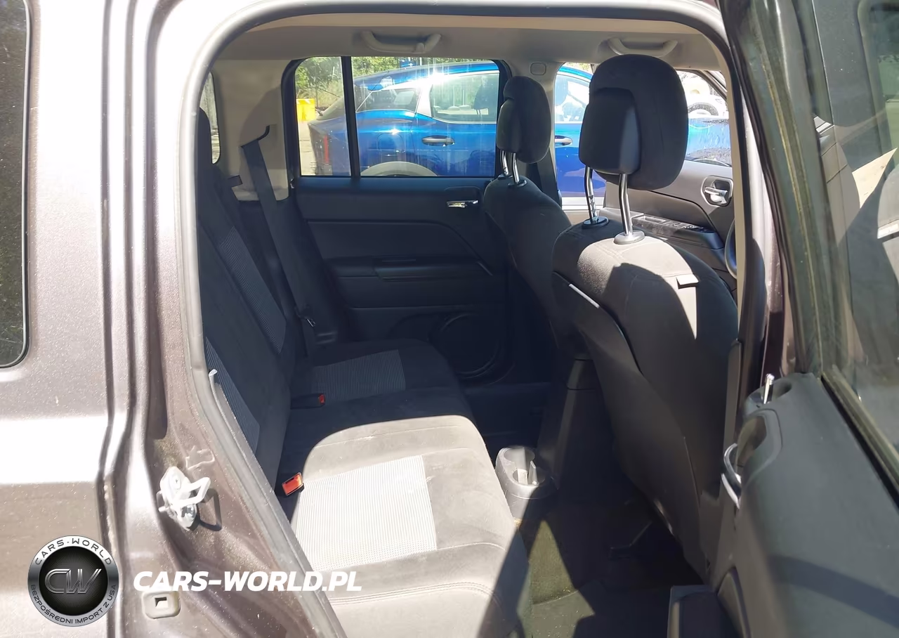 2015 Jeep Patriot Sport VIN:1C4NJPBAXFD401963 - 8
