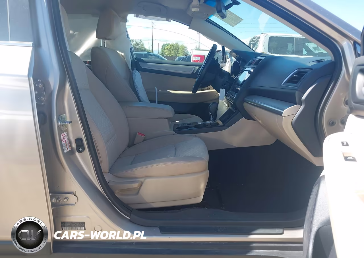 2017 Subaru Outback 2.5I Premium VIN:4S4BSACC6H3257037 - 5