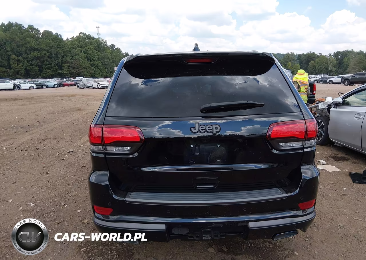 2018 Jeep Grand Cherokee High Altitude 4X2 VIN:1C4RJECG8JC125676 - 16