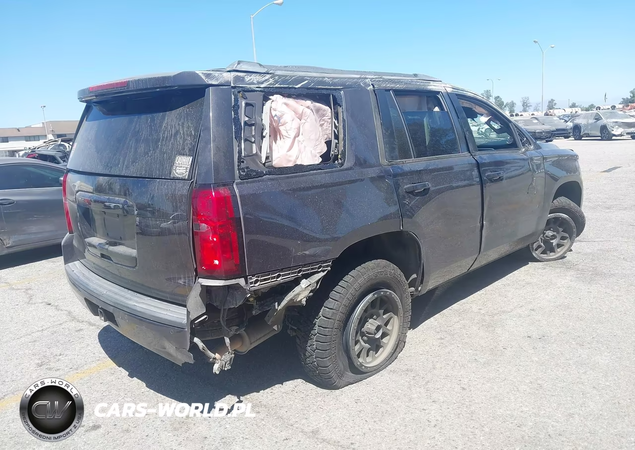 2015 Chevrolet Tahoe Lt VIN:1GNSKBKC7FR665947 - 4
