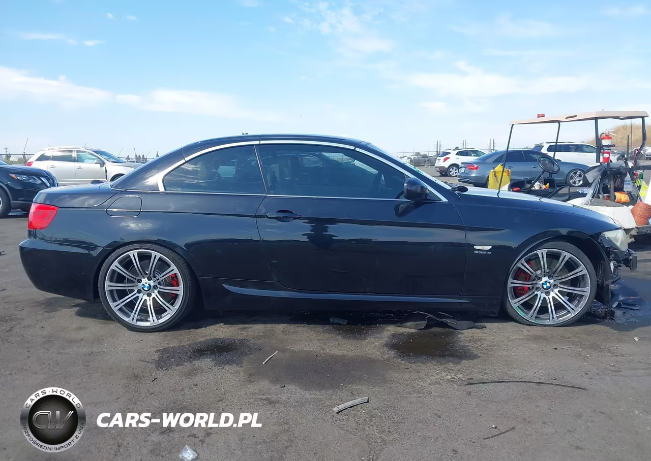 2011 BMW 335Is VIN:WBADX1C50BE569332 - 14