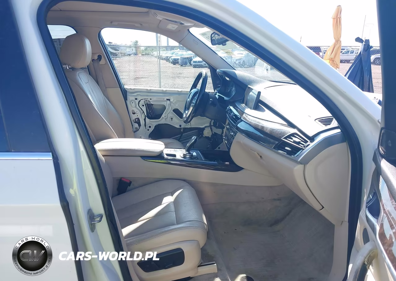 2014 BMW X5 xDrive35I VIN:5UXKR0C5XE0H19917 - 5