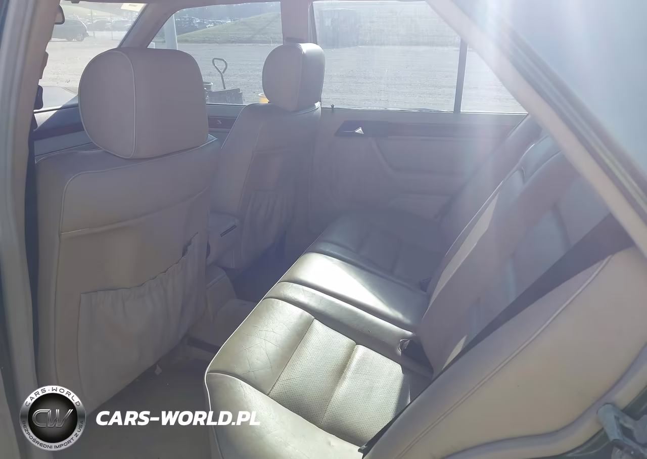 1994 Mercedes-Benz E 320 VIN:WDBEA32E3RC146464 - 8