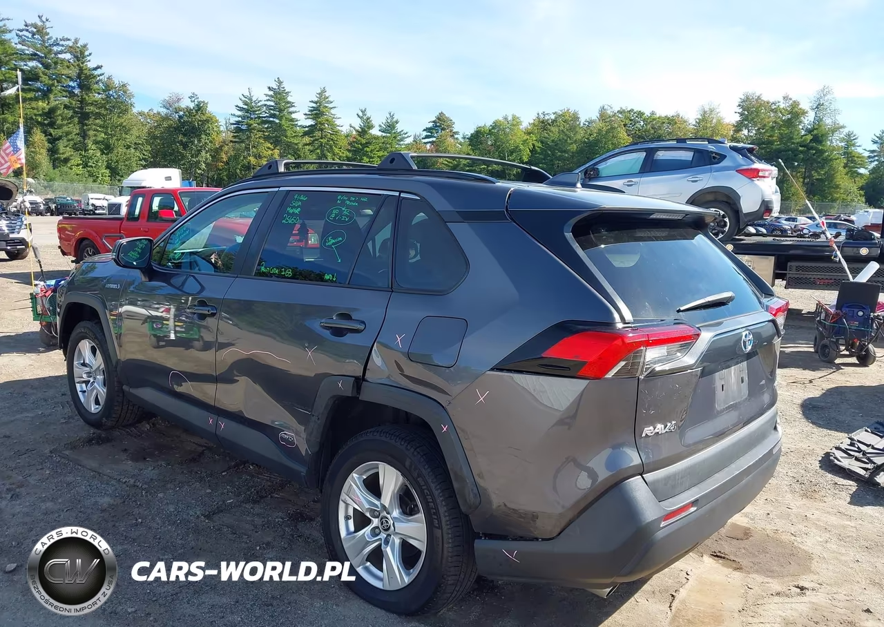 2021 Toyota Rav4 Hybrid Le VIN:2T3MWRFV8MW126017 - 3