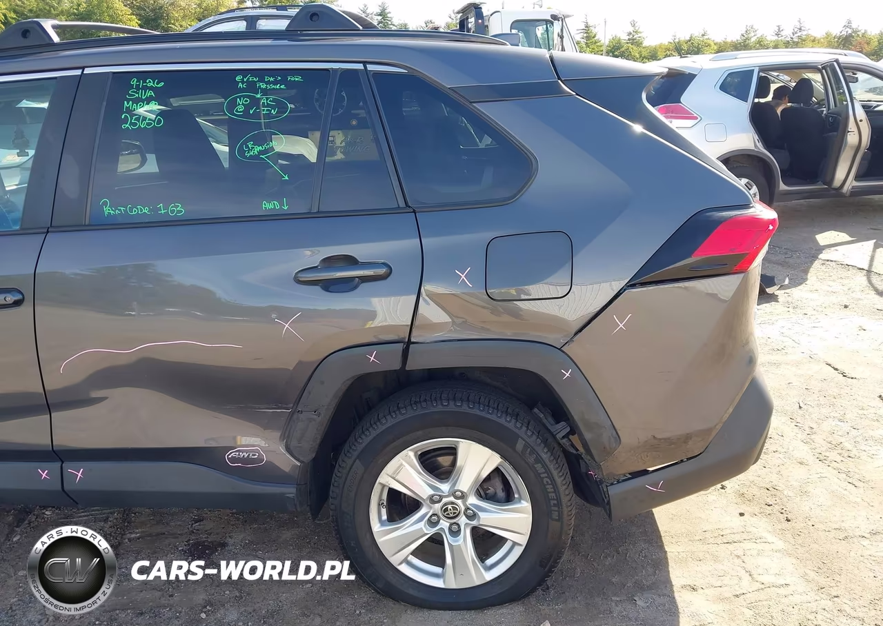2021 Toyota Rav4 Hybrid Le VIN:2T3MWRFV8MW126017 - 6