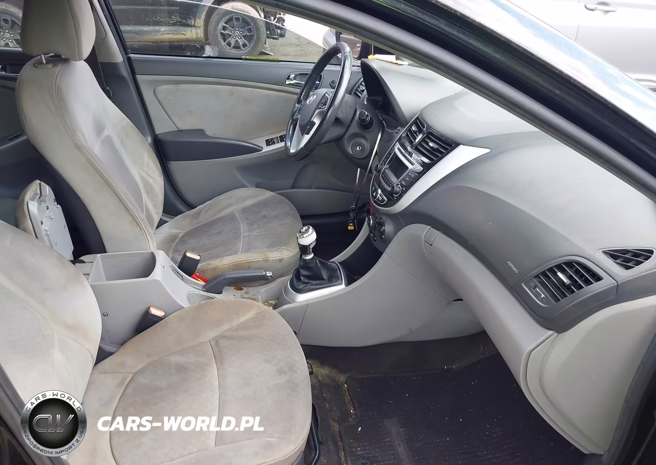 2014 Hyundai Accent Se VIN:KMHCU5AE6EU145905 - 5