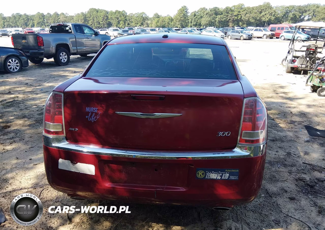 2012 Chrysler 300 Limited VIN:2C3CCAHG4CH184195 - 17