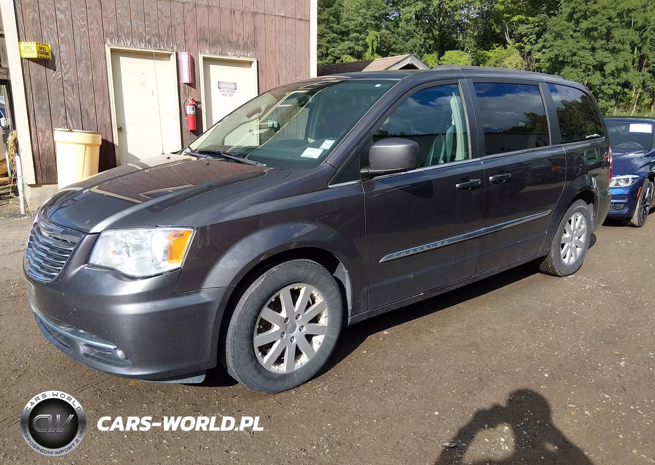 2015 Chrysler Town & Country Touring VIN:2C4RC1BG8FR711152 - 2