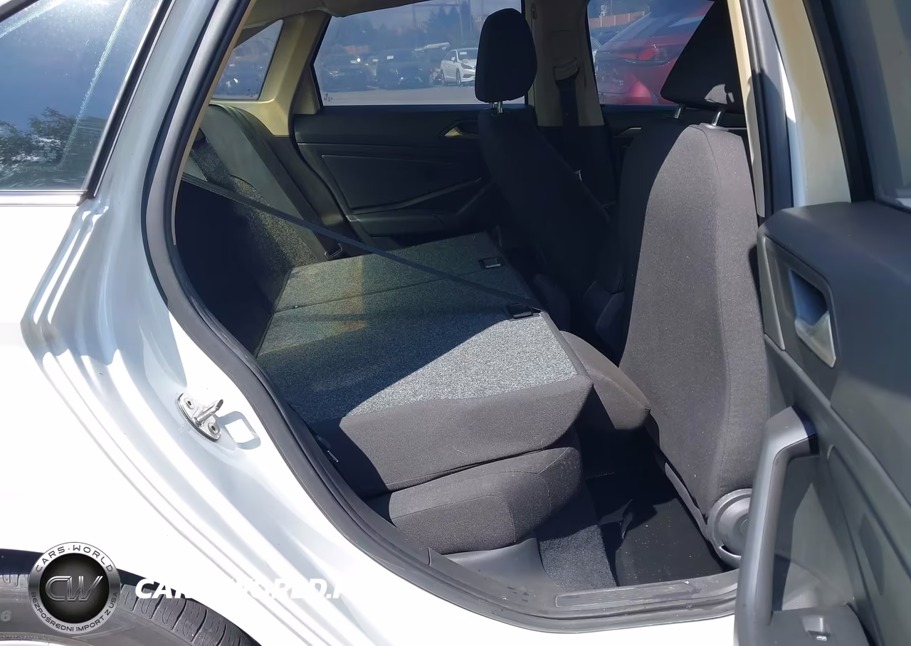2019 Volkswagen Jetta 1.4T S VIN:3VWN57BU9KM115063 - 8