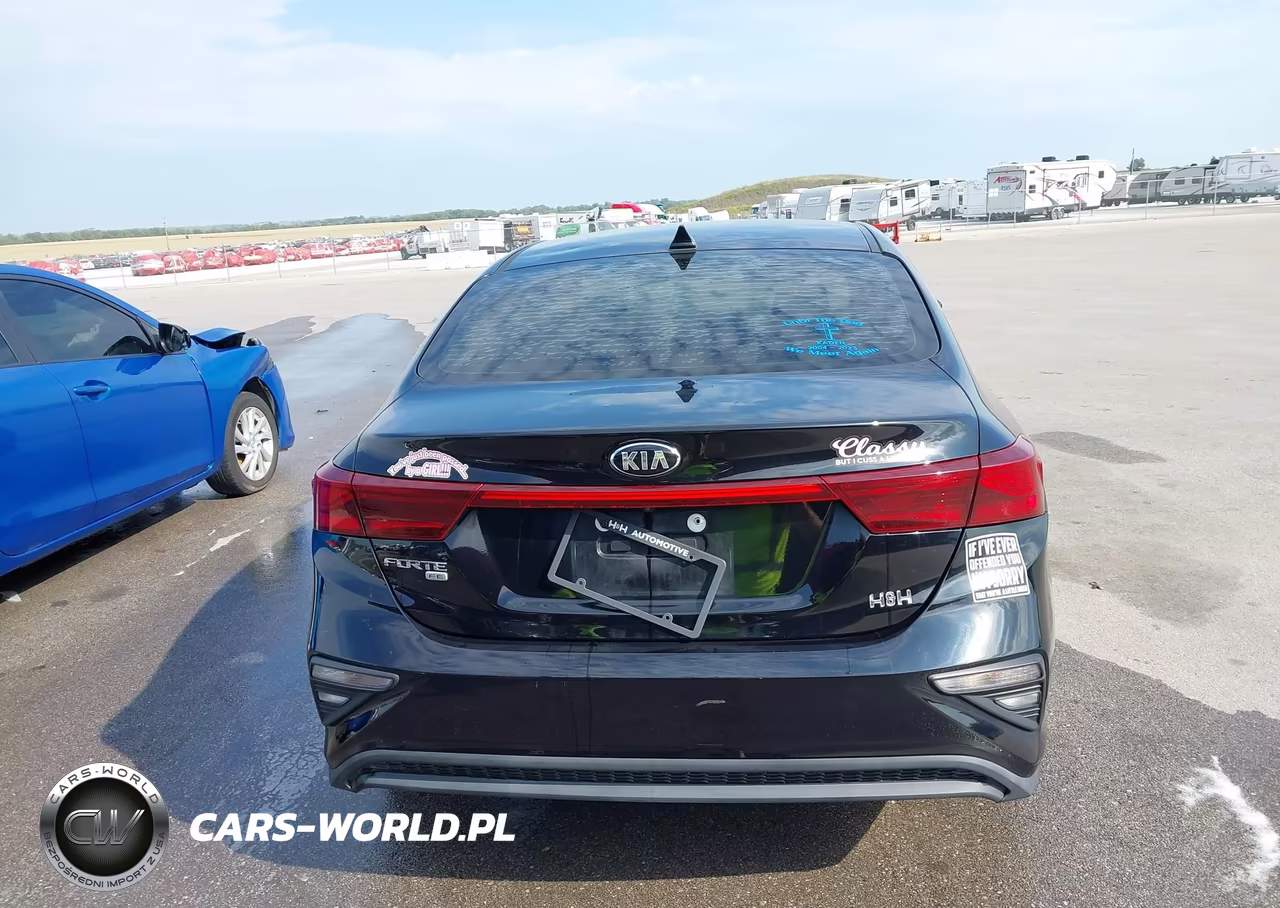 2020 Kia Forte Fe VIN:3KPF24ADXLE192830 - 16