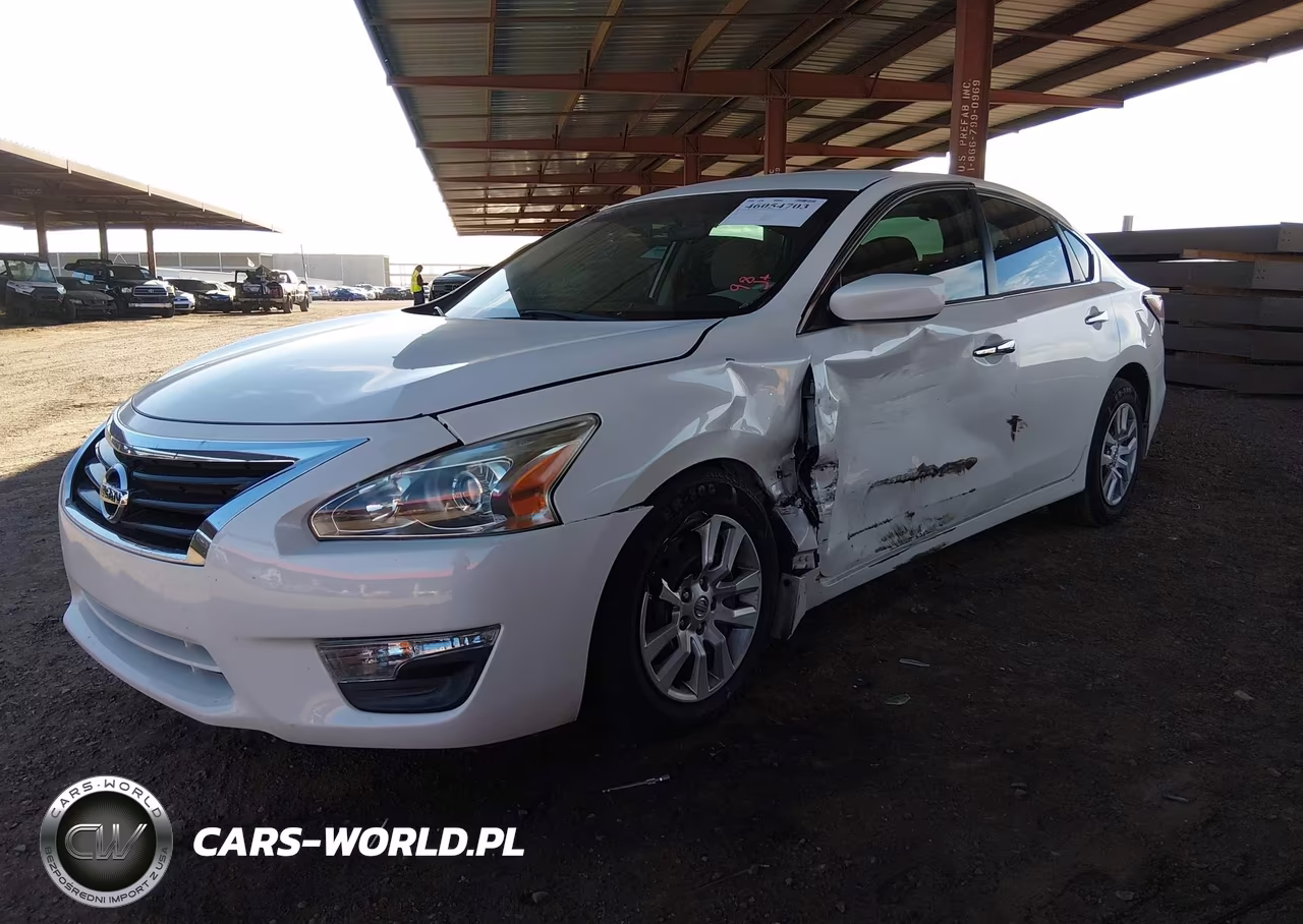 2015 Nissan Altima 2.5 S VIN:1N4AL3AP8FN865745 - 6
