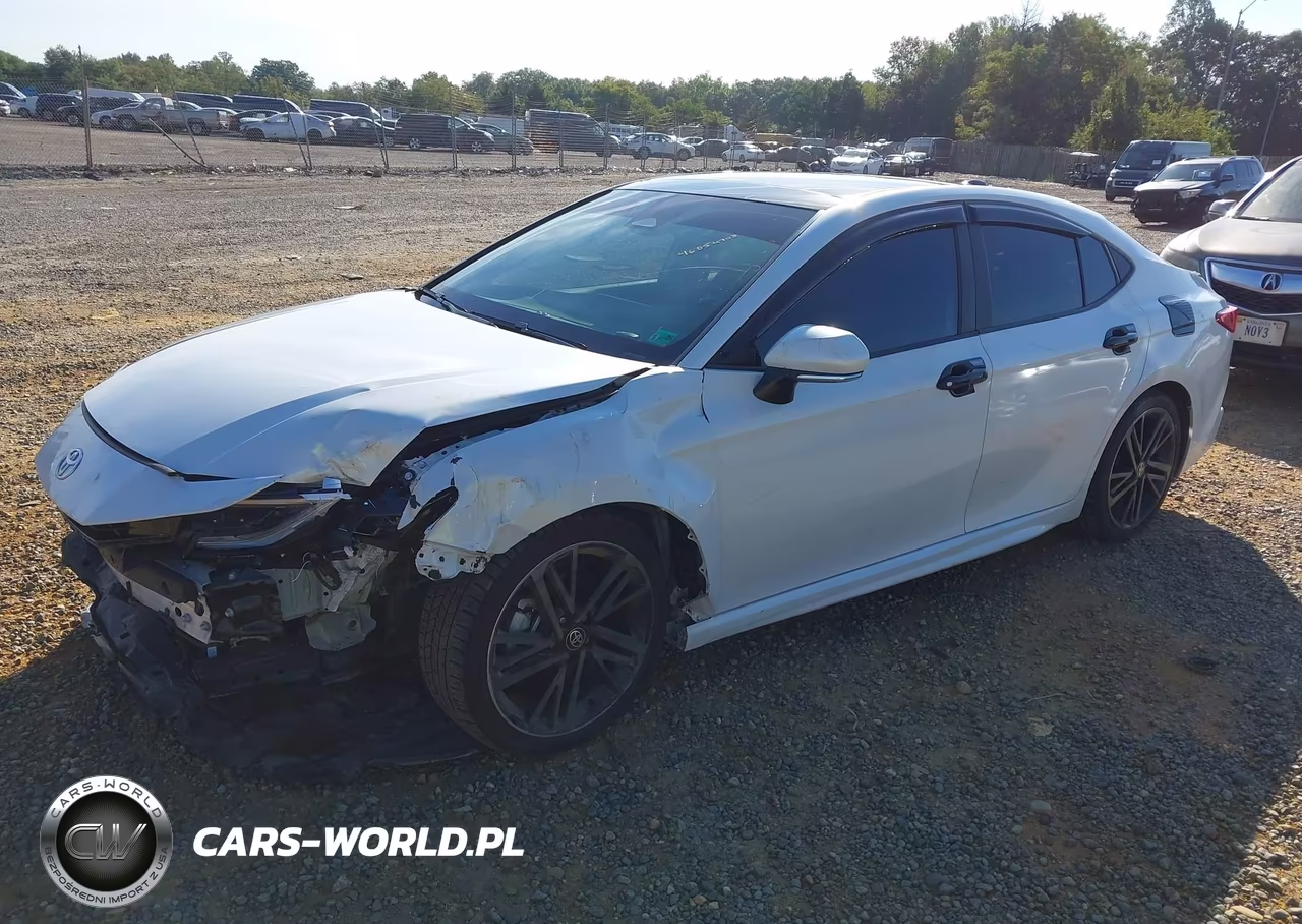 2025 Toyota Camry Xse VIN:4T1DAACK8SU032915 - 2