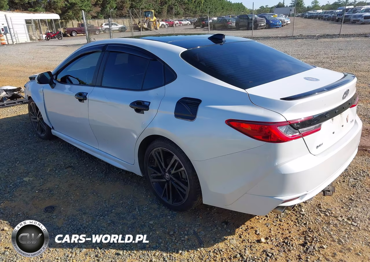 2025 Toyota Camry Xse VIN:4T1DAACK8SU032915 - 3