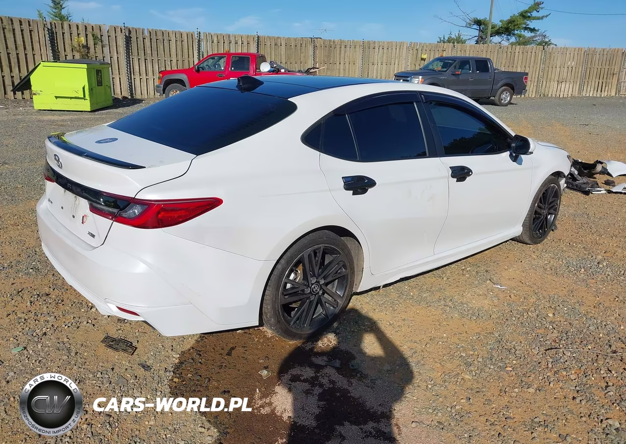 2025 Toyota Camry Xse VIN:4T1DAACK8SU032915 - 4