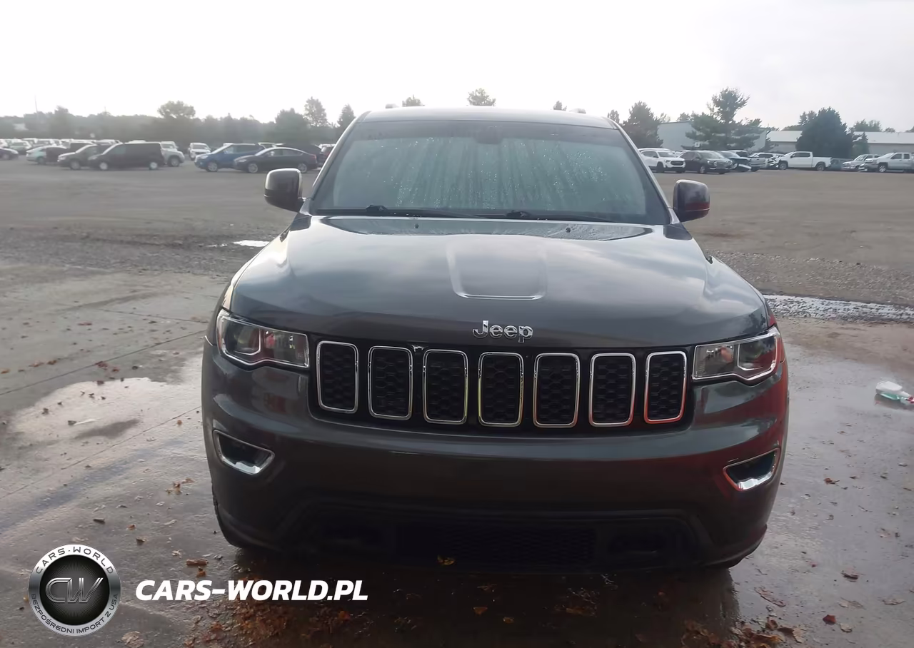 2019 Jeep Grand Cherokee Laredo E 4X4 VIN:1C4RJFAG1KC828269 - 12