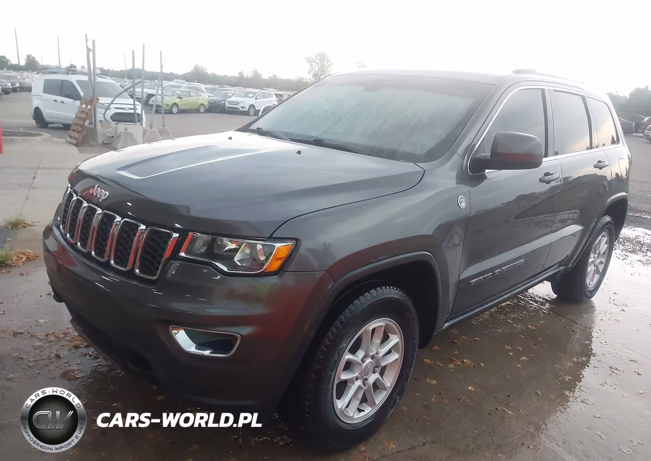 2019 Jeep Grand Cherokee Laredo E 4X4 VIN:1C4RJFAG1KC828269 - 2