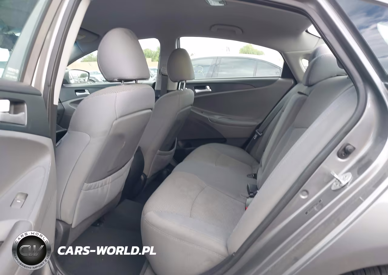 2013 Hyundai Sonata Gls VIN:5NPEB4AC4DH573301 - 8
