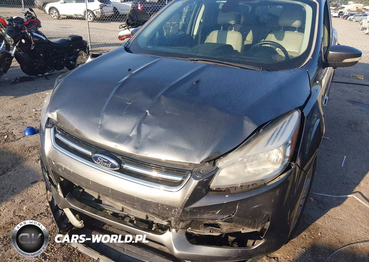 2015 Ford Escape Titanium VIN:1FMCU9J95FUA75616 - 6