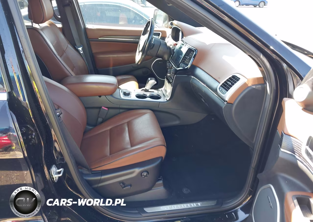 2019 Jeep Grand Cherokee Summit 4X4 VIN:1C4RJFJG3KC788163 - 5