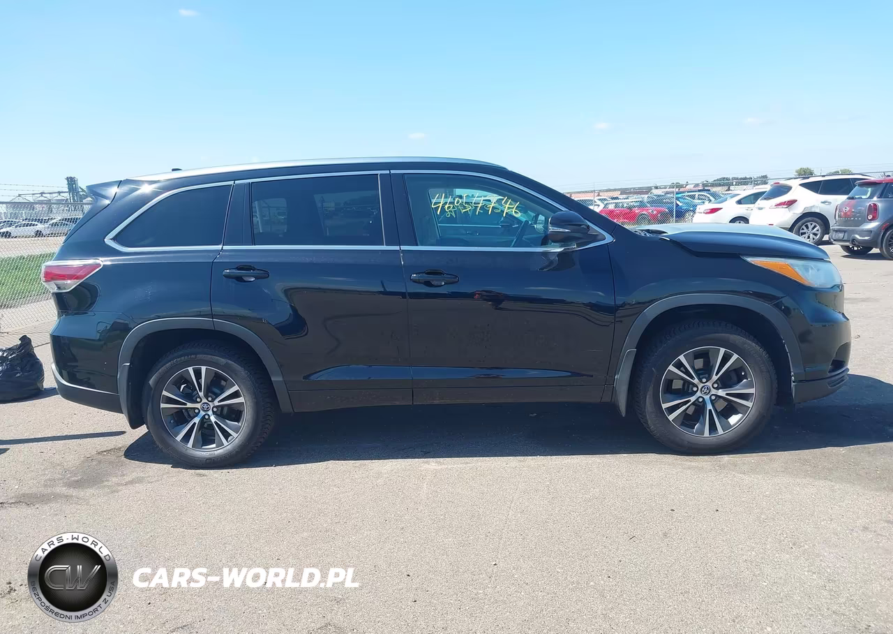 2016 Toyota Highlander Xle V6 VIN:5TDJKRFH0GS230516 - 13
