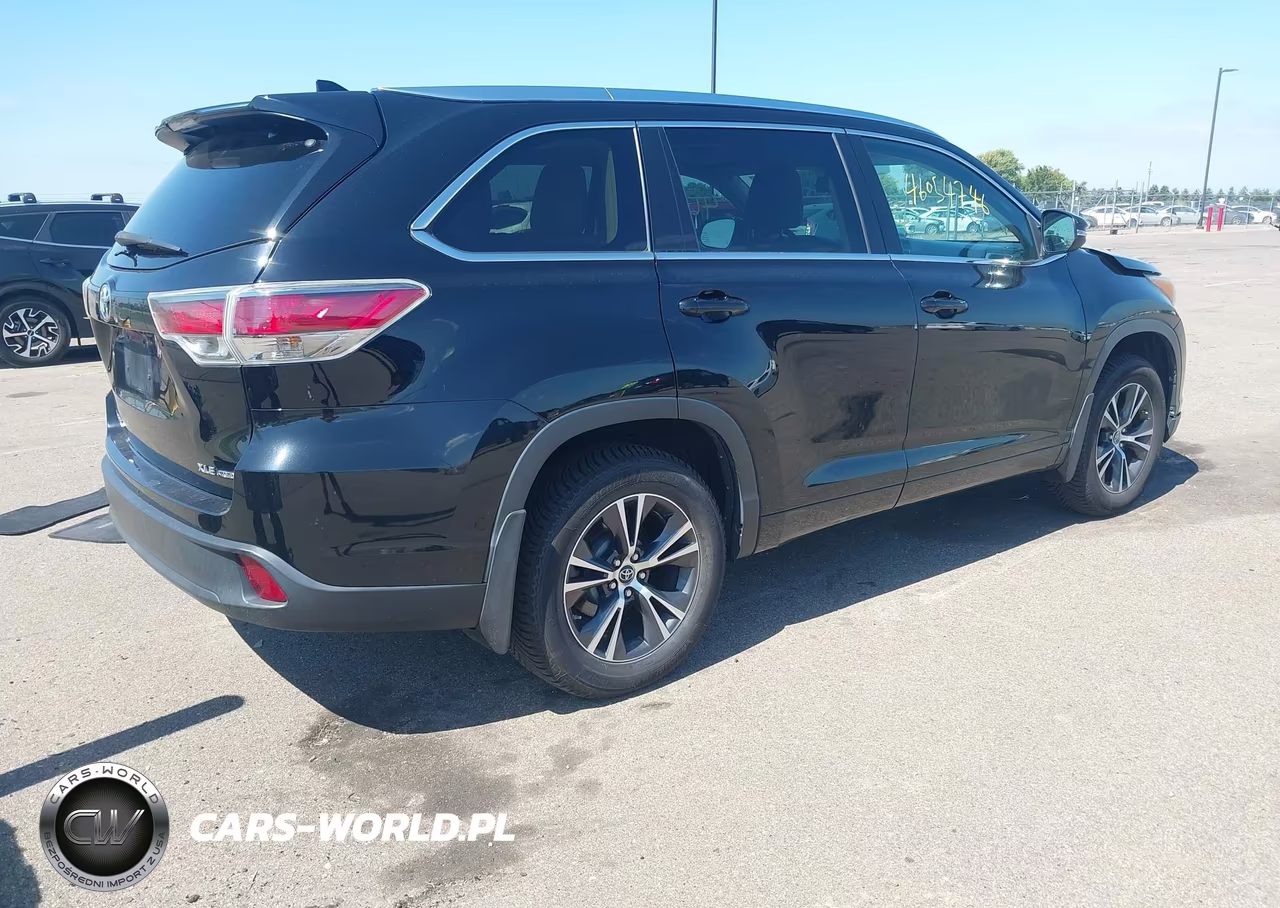 2016 Toyota Highlander Xle V6 VIN:5TDJKRFH0GS230516 - 4