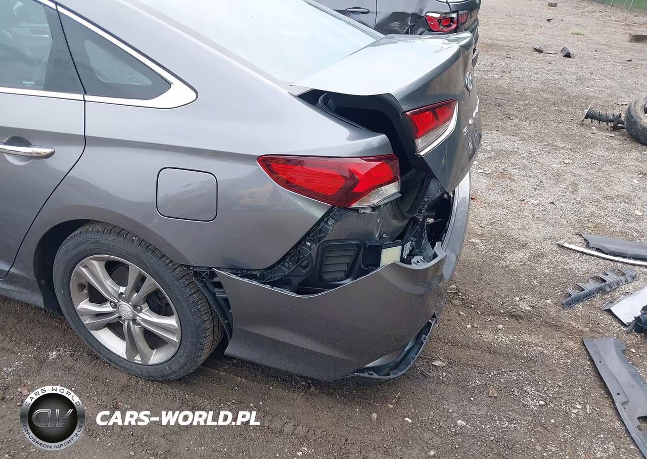 2018 Hyundai Sonata Limited VIN:5NPE34AF2JH619291 - 19
