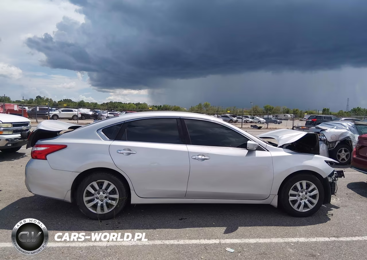 2017 Nissan Altima 2.5 S VIN:1N4AL3AP2HC496041 - 14