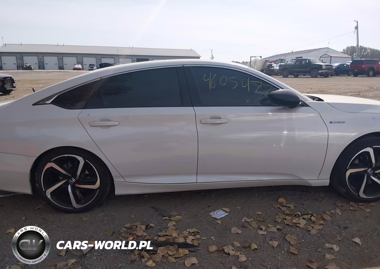 2022 Honda Accord Hybrid Sport VIN:1HGCV3F26NA038893 - 13