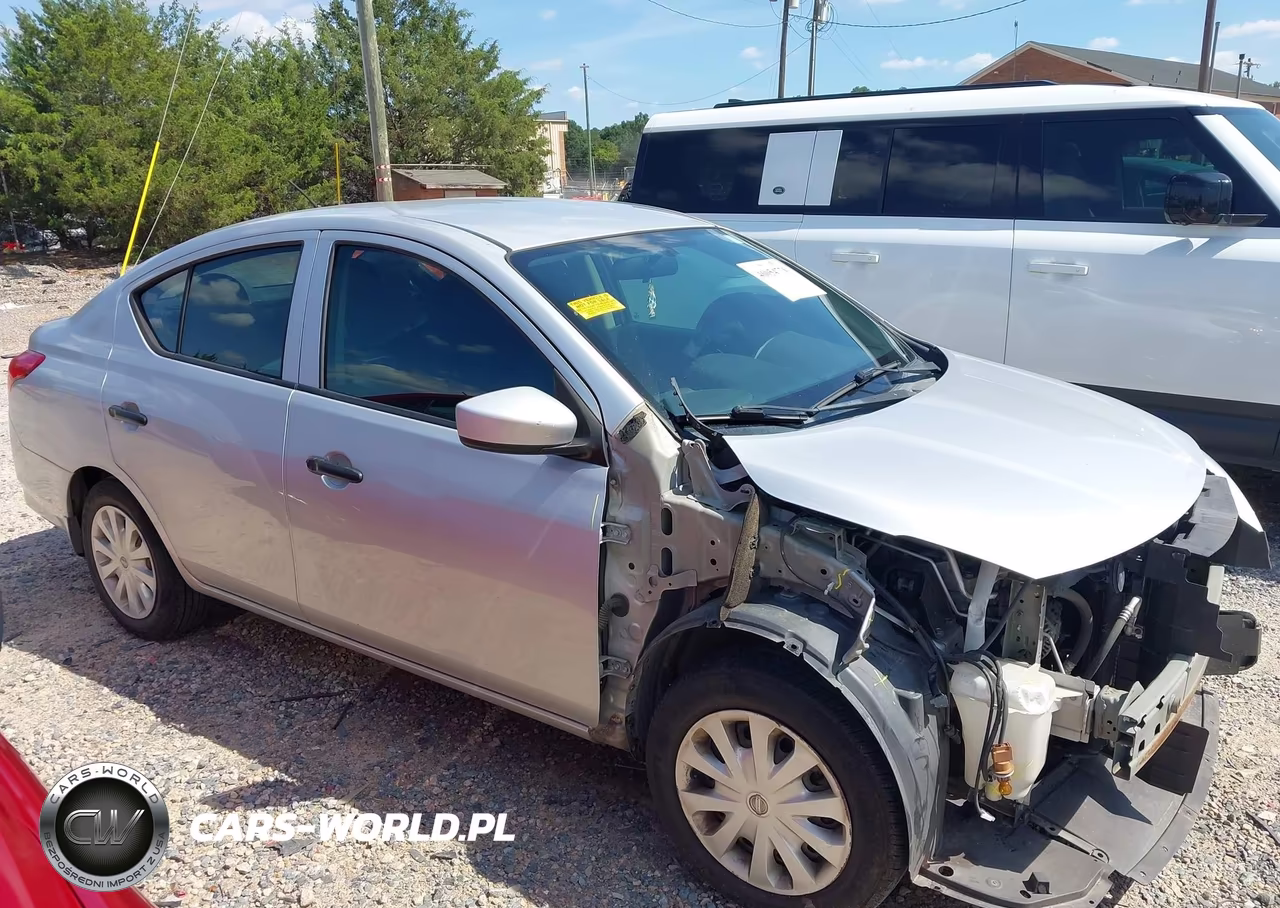 2016 Nissan Versa 1.6 S VIN:3N1CN7AP5GL838608 - 13