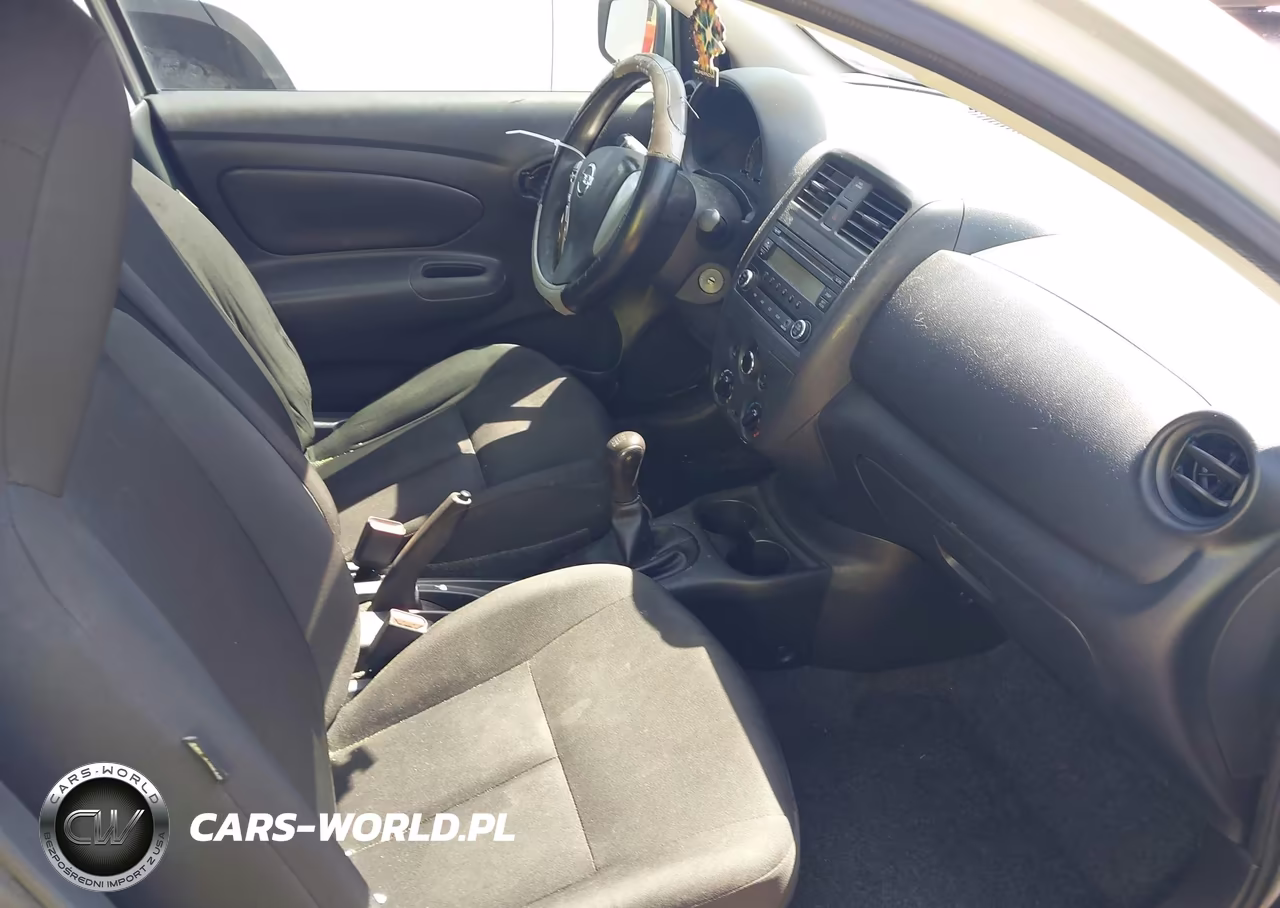 2016 Nissan Versa 1.6 S VIN:3N1CN7AP5GL838608 - 5