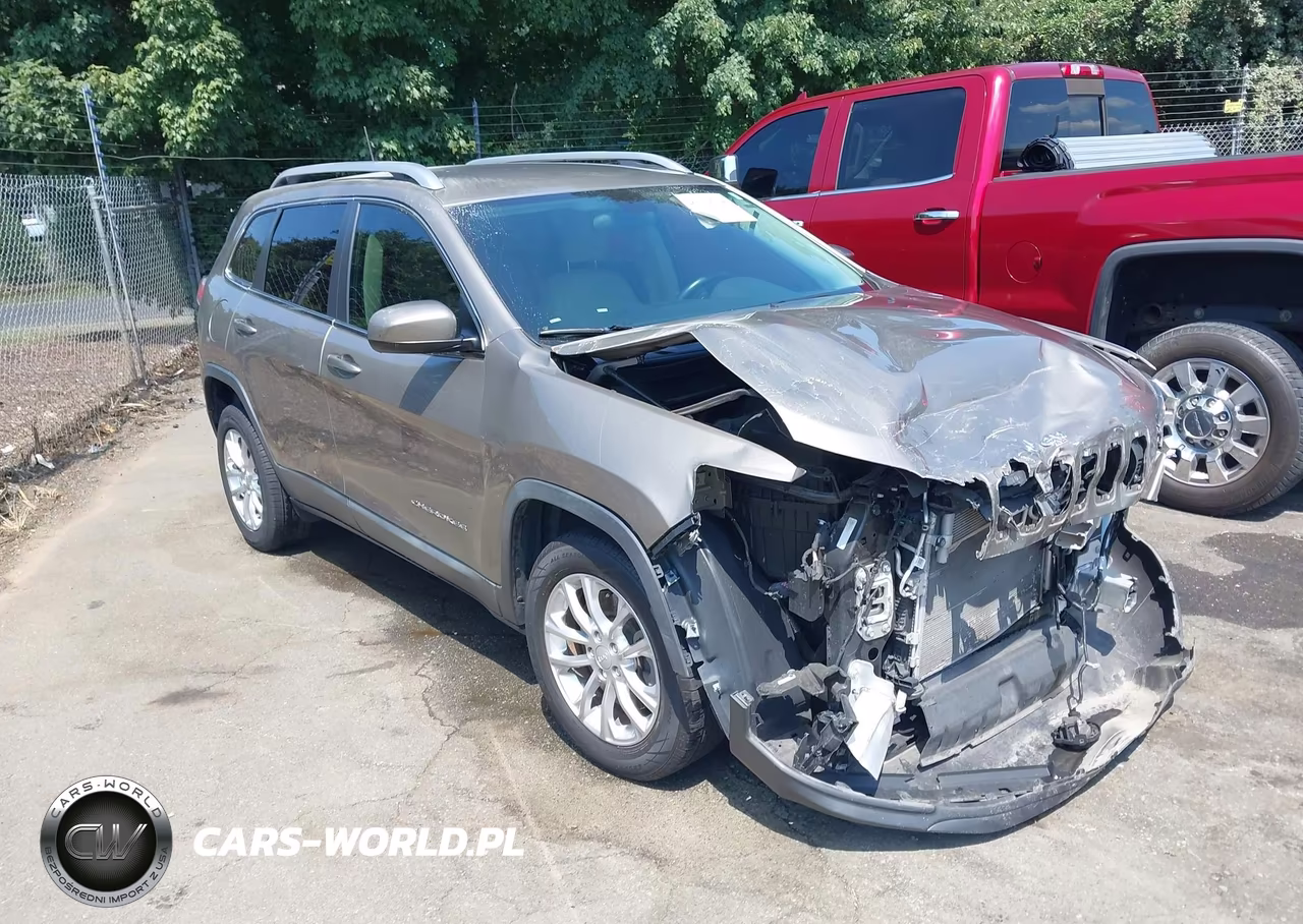 2019 Jeep Cherokee Latitude Fwd
