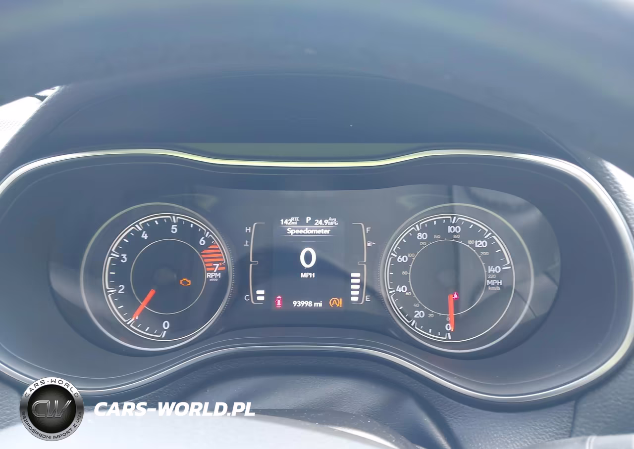 2019 Jeep Cherokee Latitude Fwd VIN:1C4PJLCB8KD246915 - 7