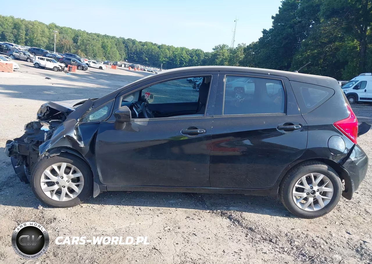 2015 Nissan Versa Note S Plus VIN:3N1CE2CP0FL429690 - 14