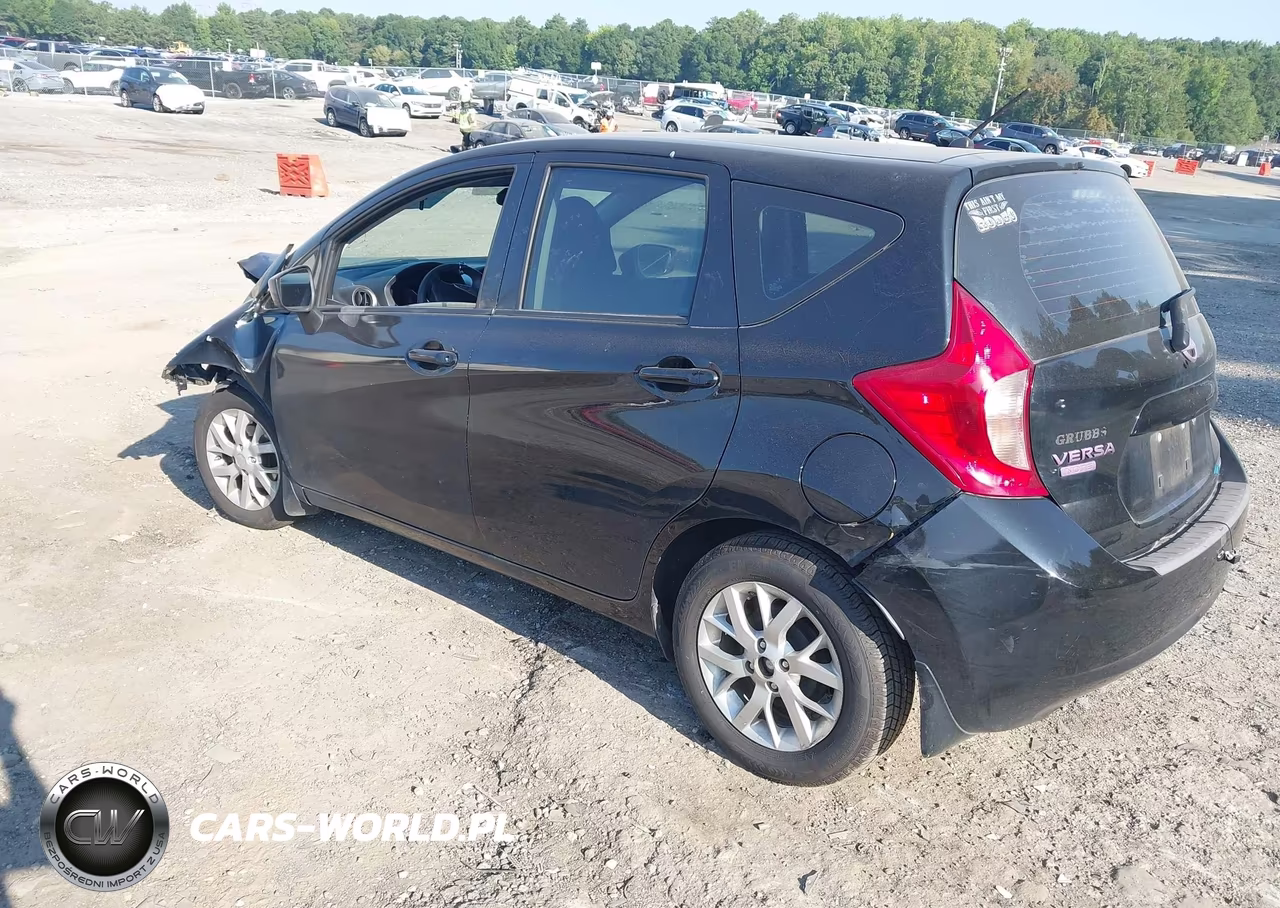 2015 Nissan Versa Note S Plus VIN:3N1CE2CP0FL429690 - 3
