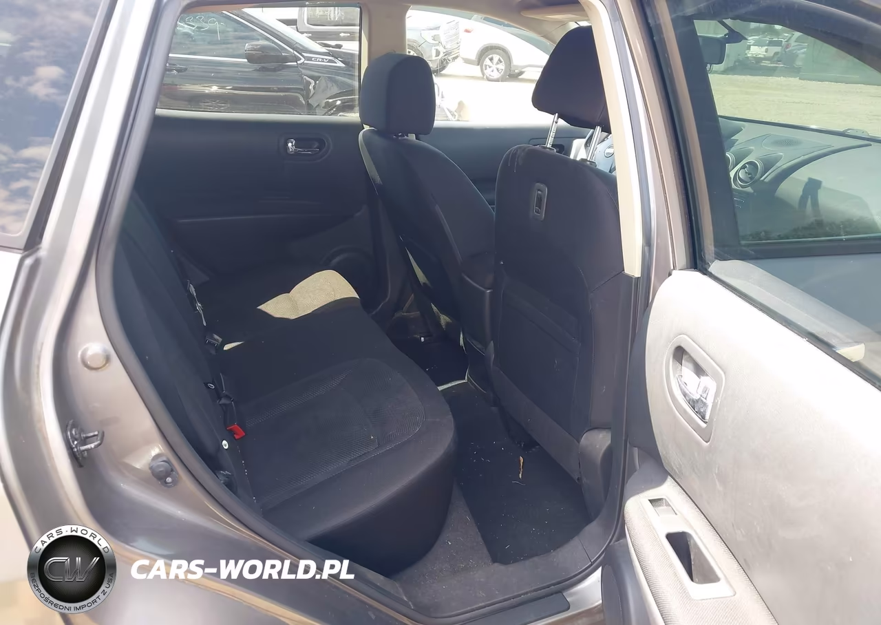 2015 Nissan Rogue Select S VIN:JN8AS5MV0FW768394 - 8