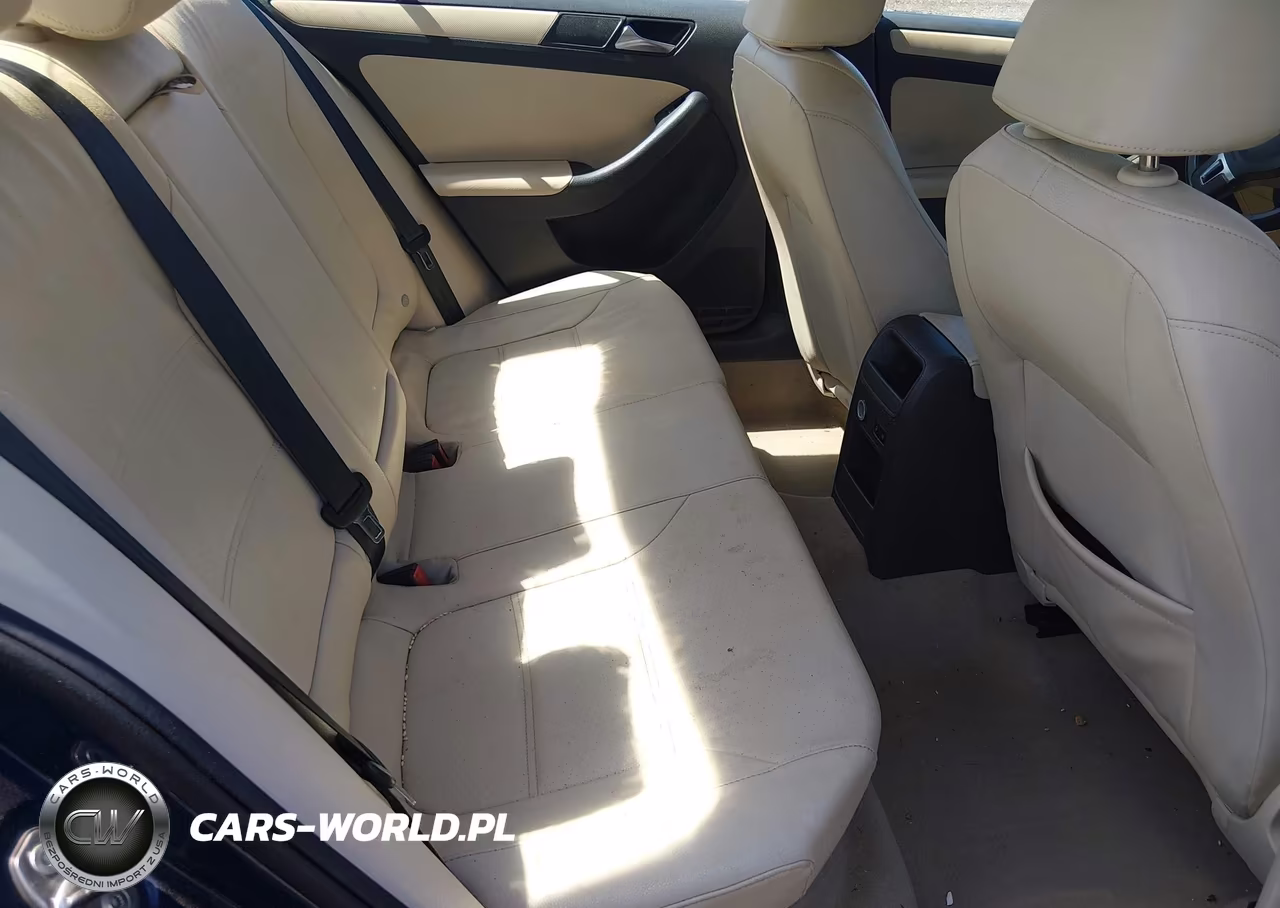 2011 Volkswagen Jetta 2.5L Se VIN:3VWBX7AJ8BM050226 - 8
