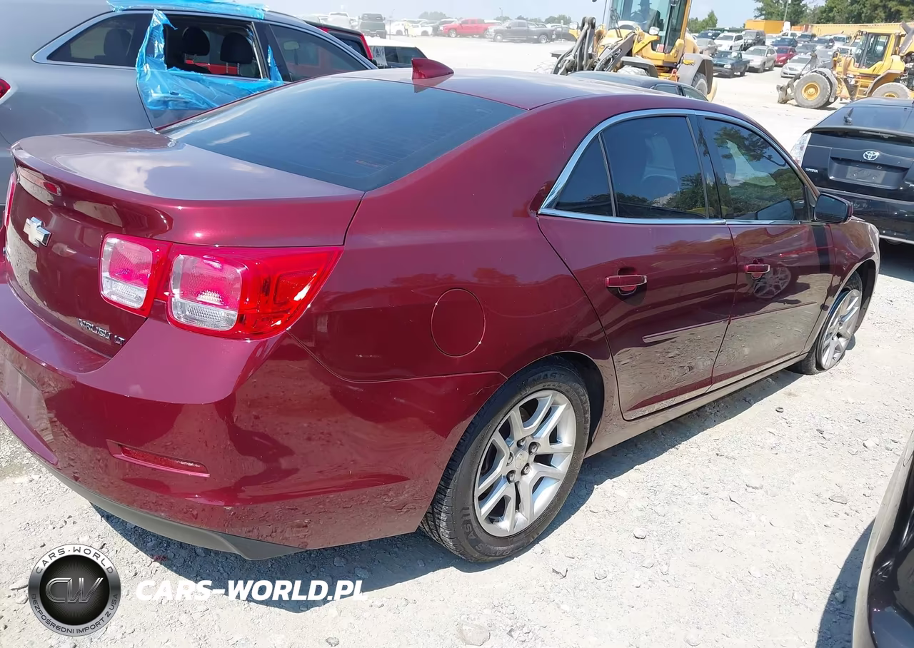 2015 Chevrolet Malibu 1Lt VIN:1G11C5SL4FF245706 - 4