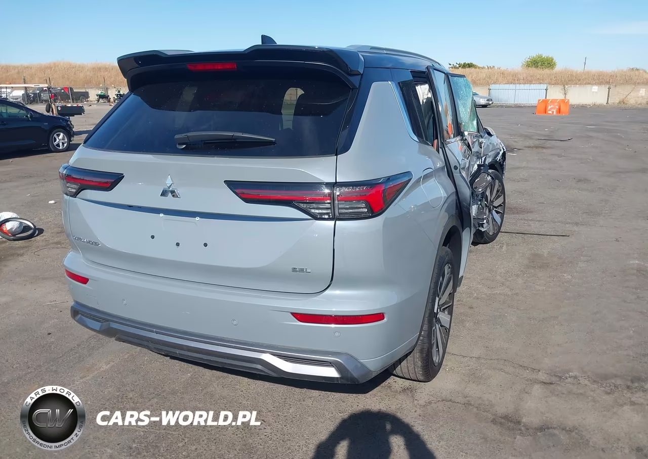 2025 Mitsubishi Outlander Sel 2.5 2Wd VIN:JA4J3WA87SZ012867 - 4