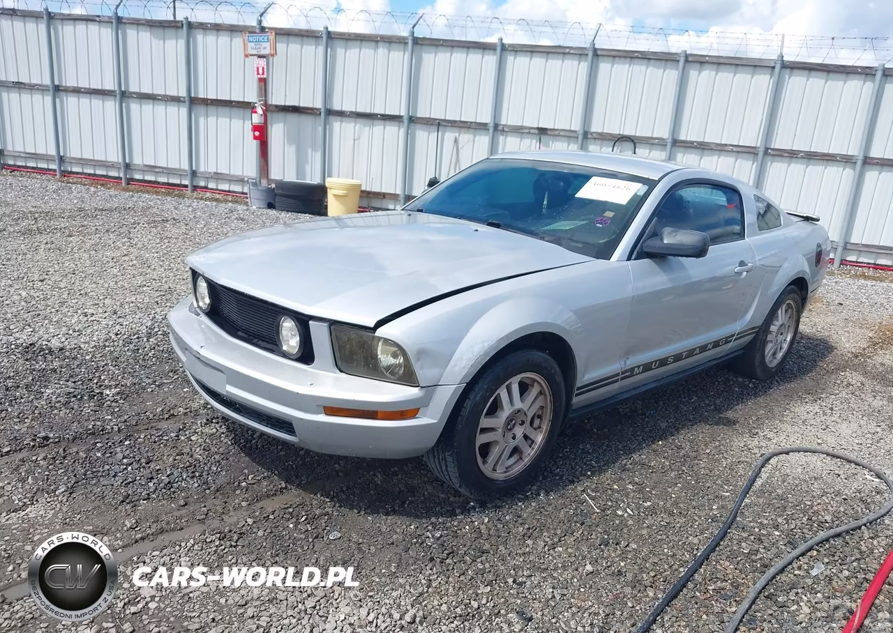 2007 Ford Mustang V6 Deluxe-V6 Premium VIN:1ZVFT80N075224357 - 2